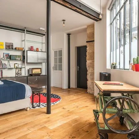 Apartment Architect Loft In North Marais