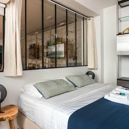 Architect Loft In North Marais *