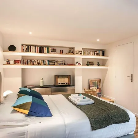Architect Loft In North Marais Apartment Paris